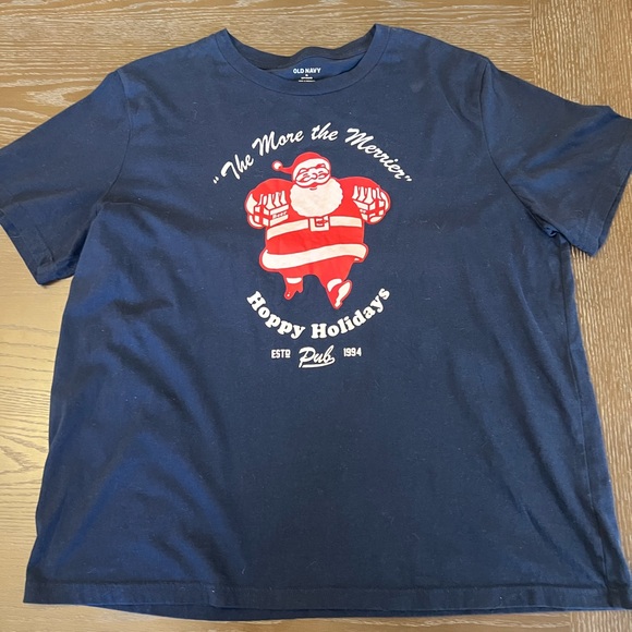 Old Navy Other - Old Navy Festive Navy Pub Santa T-Shirt